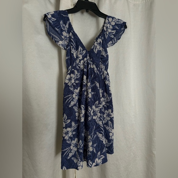 American Eagle dress! - Picture 2 of 6